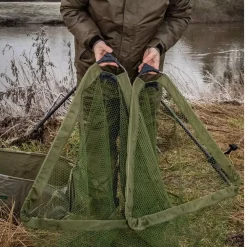 Korum Faltbarer Dreieckskescher -Angebote Korum Store k0380015 folding triangle net 3 1.jpg